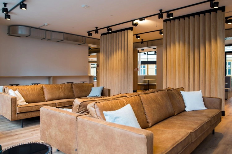 Nadine-Kraemer-work-Fond-Of-9